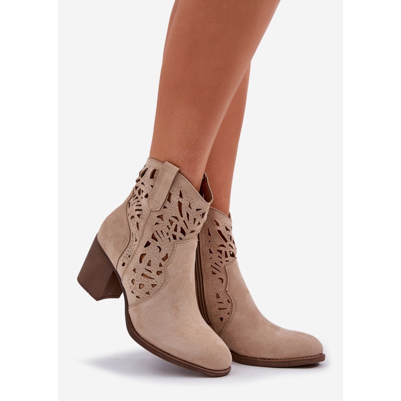 Jezzi Openwork boots on the bar heels beige 1