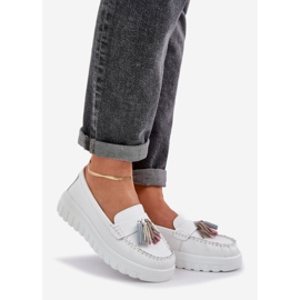 Women's leather loafers with fringes on the white platform 1