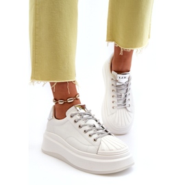 Women's sports leather sneakers on Goe NN2N4033 white platform 3