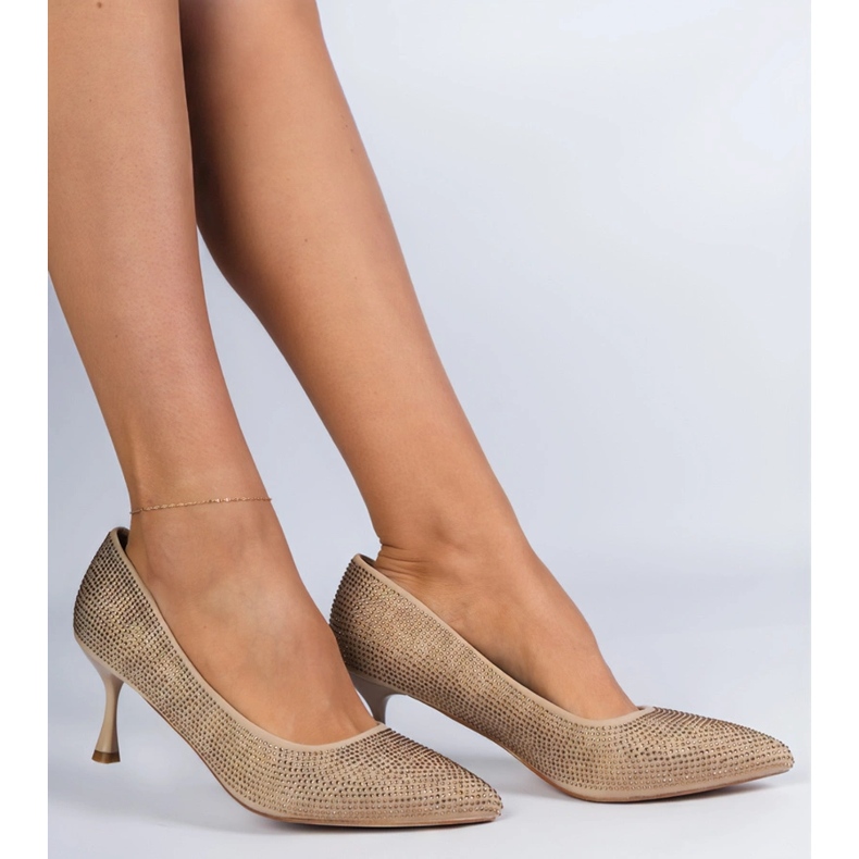 Golden elegant pumps decorated with zircons 1