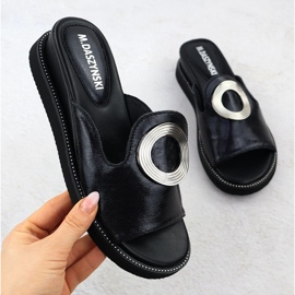 Women's flip flops on low wedges black M. Daszyński 1