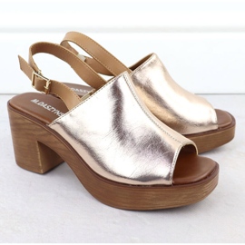 Women's sandals on the golden post M. Daszyński MR23126-7 2