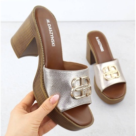 Women's slippers on the post and platform Złote M. Daszyński MR24146-3 golden 1