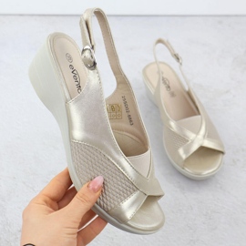 Women's sandals for comfortable beige Evento 8863 1 Women's sandals for comfortable beige Evento 8863 1