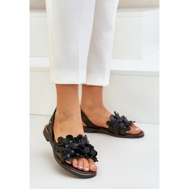 Leather sandals with flat heels Zazoo 40425 black 2 Leather sandals with flat heels Zazoo 40425 black 2