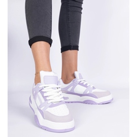 Purple sneakers with thick laces 1