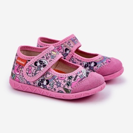 Children's slippers in pink pandas 1