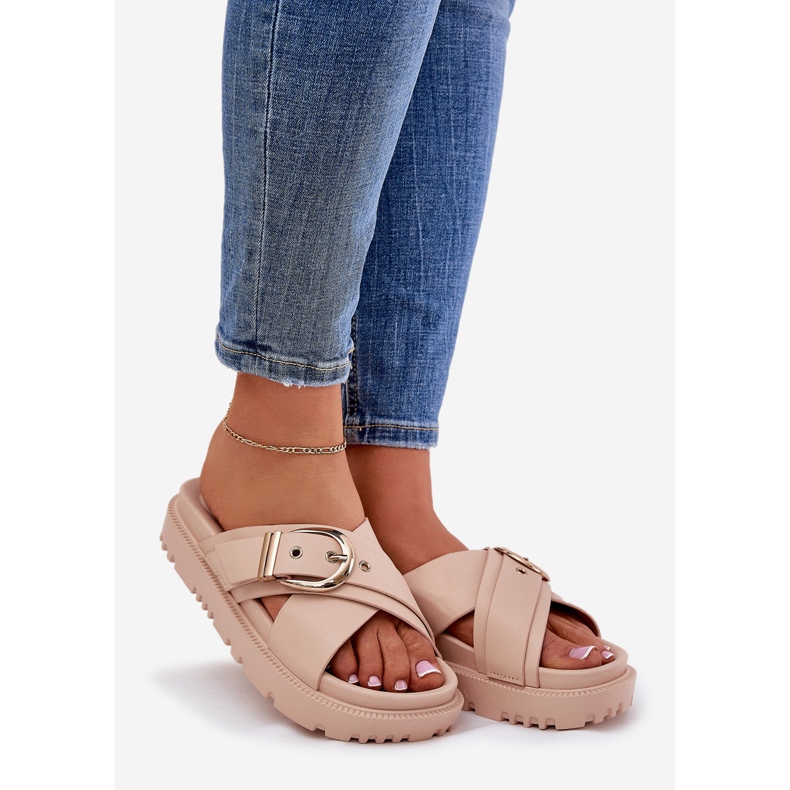 Slippers on the platform with a beige buckle 1