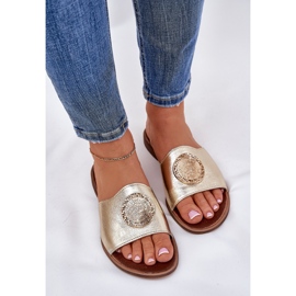 Zazoo 2938 Flat -heeled leather flip flops with golden ornament 3