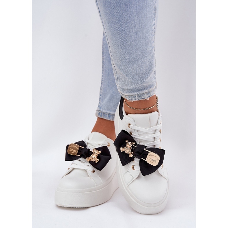 Women's sneakers with a bow and a brooch with a white and white teddy bear 2