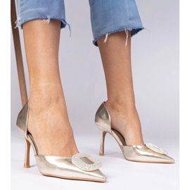 Metallic golden high heels decorated with zircons 1