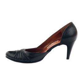 Pees Leather Pumps Black 257 2