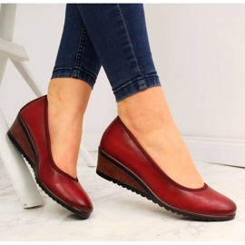 Red Vinceza wedge pumps 1