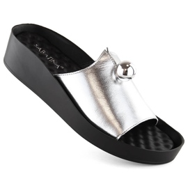 Women's metallic silver flip-flops Sabatina 2318-1 1