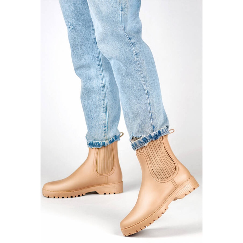 Women's Chelsea boots with elastic upper and sock, beige S27BE 2