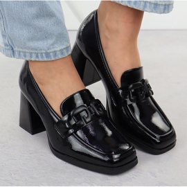 Painted women's shoes on the Black Potocki SZ12553 post 1