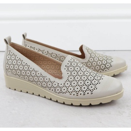 Women's shoes on the elevation of openwork beige M. Daszyński MR1628-20 2