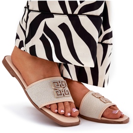 Elegant women's flip flops with flat -heed decoration beige 8