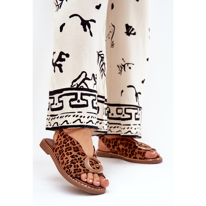 Flat sandals with decoration brown leopard print 2 Flat sandals with decoration brown leopard print 2