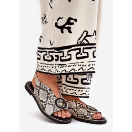 Flat sandals with a snake decoration beige-brown pattern 1