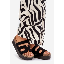 Slippers on a massive platform black 1