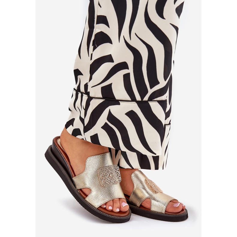 Jezzi Women's flip flops on anchoic leather wedge with a golden decoration 1