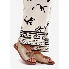 Jezzi Flat -heeled women's sandals with golden ornament 1