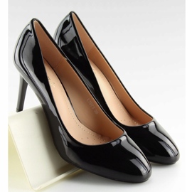 Pumps for women black lacquered L7073 Black 1