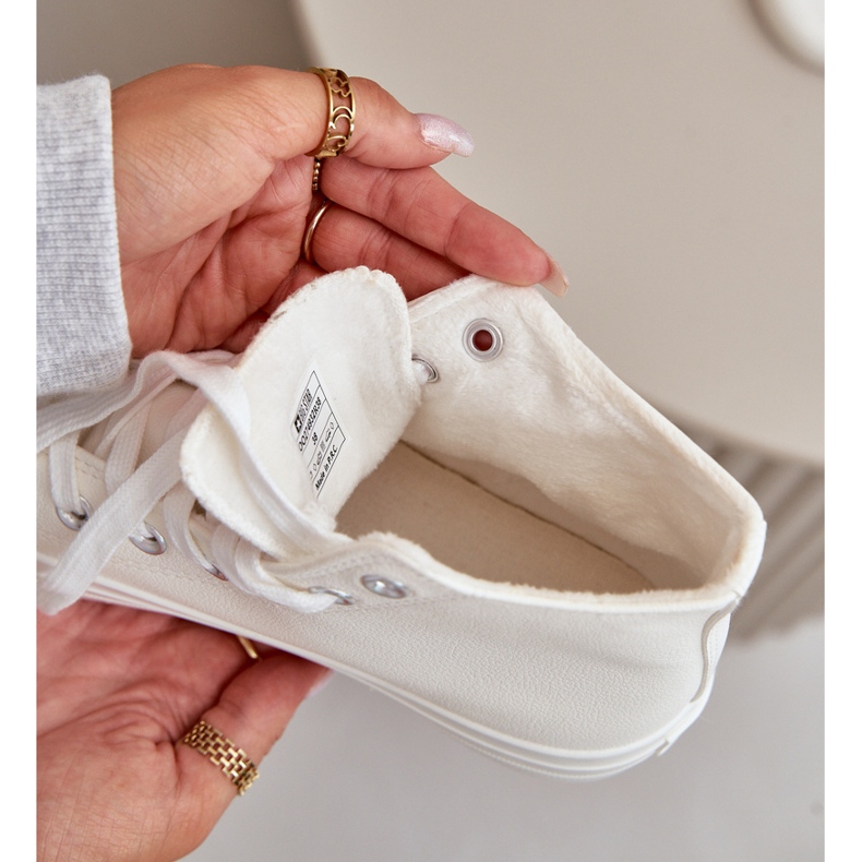 Women's insulated sneakers with eco-leather big star oo274932 white 2 Women's insulated sneakers with eco-leather big star oo274932 white 2