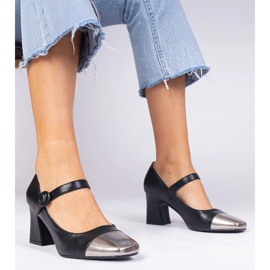 Black women's pumps with a silver toe 1 Black women's pumps with a silver toe 1