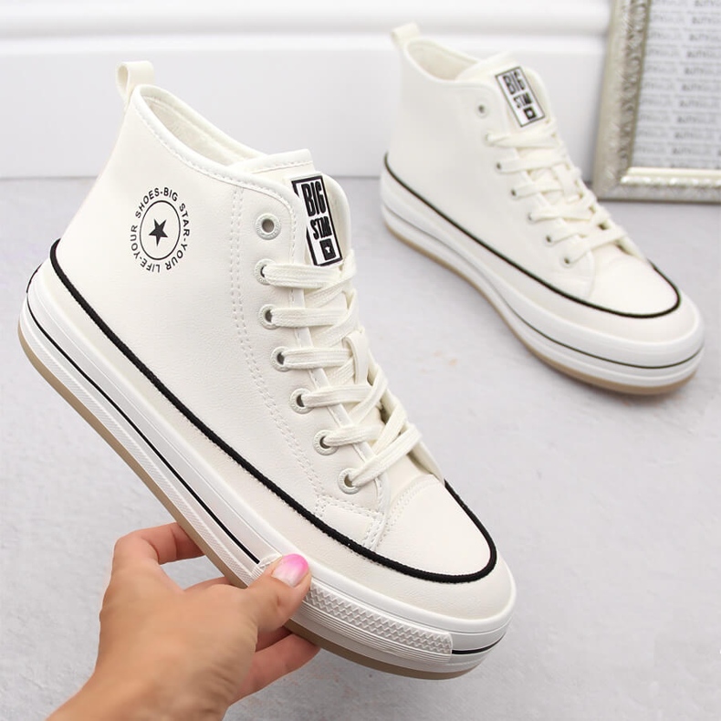 Women's sneakers on the platform, slightly insulated, white, Big Star OO274061 1