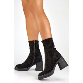 Women's boots with an elastic suede upper, black GD-FL2202B 2