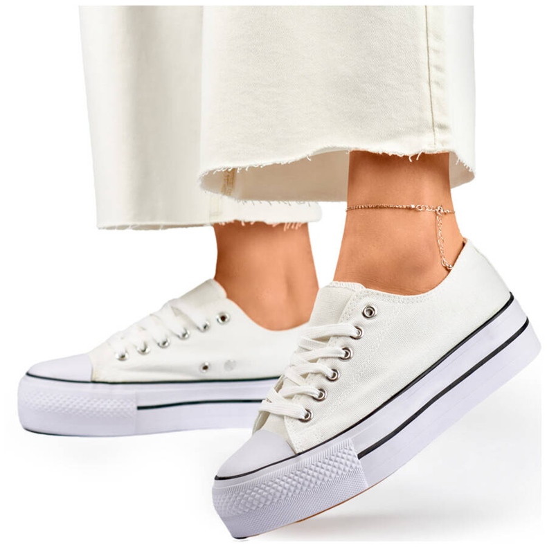 Women's low platform sneakers, white QY832-09BL.W 1