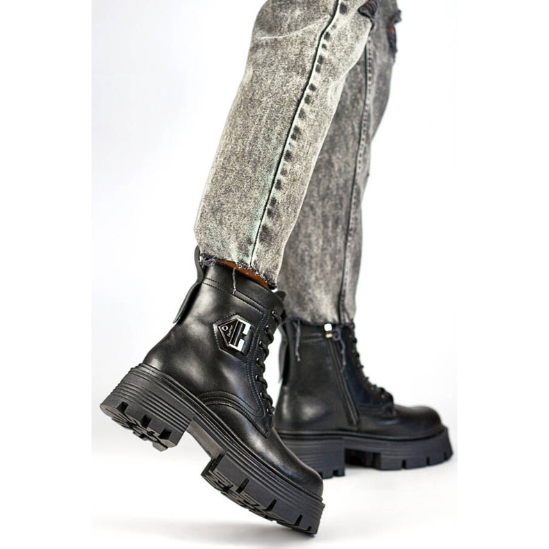 Black GT-TL55B leather women's boots on a block and platform 2
