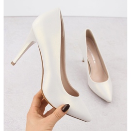 Cream pearl pumps Sergio Leone 1878 white 1 Cream pearl pumps Sergio Leone 1878 white 1