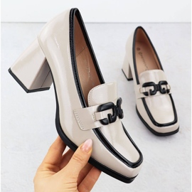 Painted women's shoes on the post beige Potocki Sz12553 1 Painted women's shoes on the post beige Potocki Sz12553 1