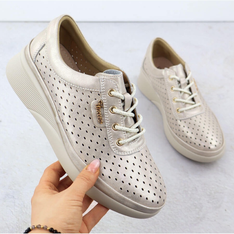 Women's openwork leather shoes, golden vinceza 7890 1