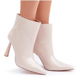 Lacquered high-heeled slip-on ankle boots L.Beige 5
