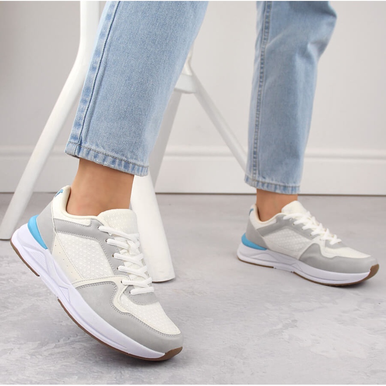 Women's white lace-up sports shoes Atletico WY23593 2