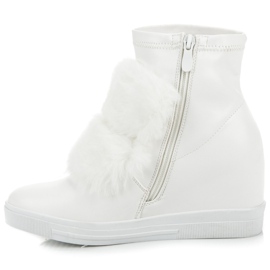 Wedge sneakers with fur white 1