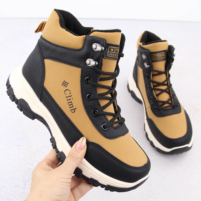 Trekking boots insulated high camel NEWS 7921 black 1