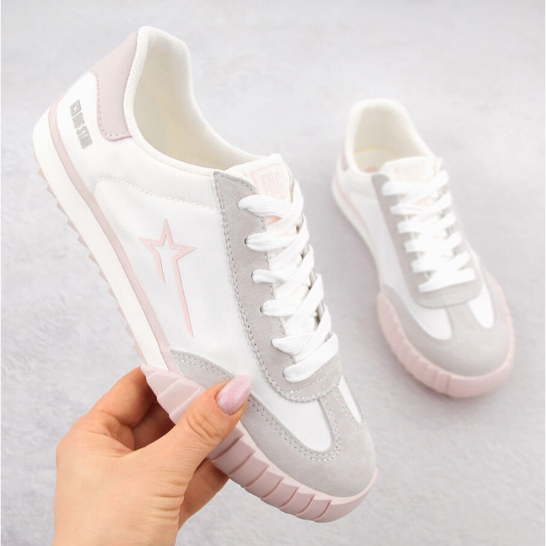 White sports shoes Big Star NN274868 1
