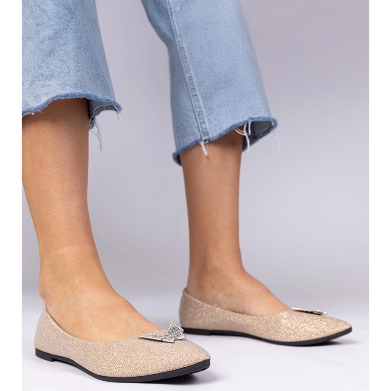 Women's champagne brocade ballerinas with a butterfly beige 1