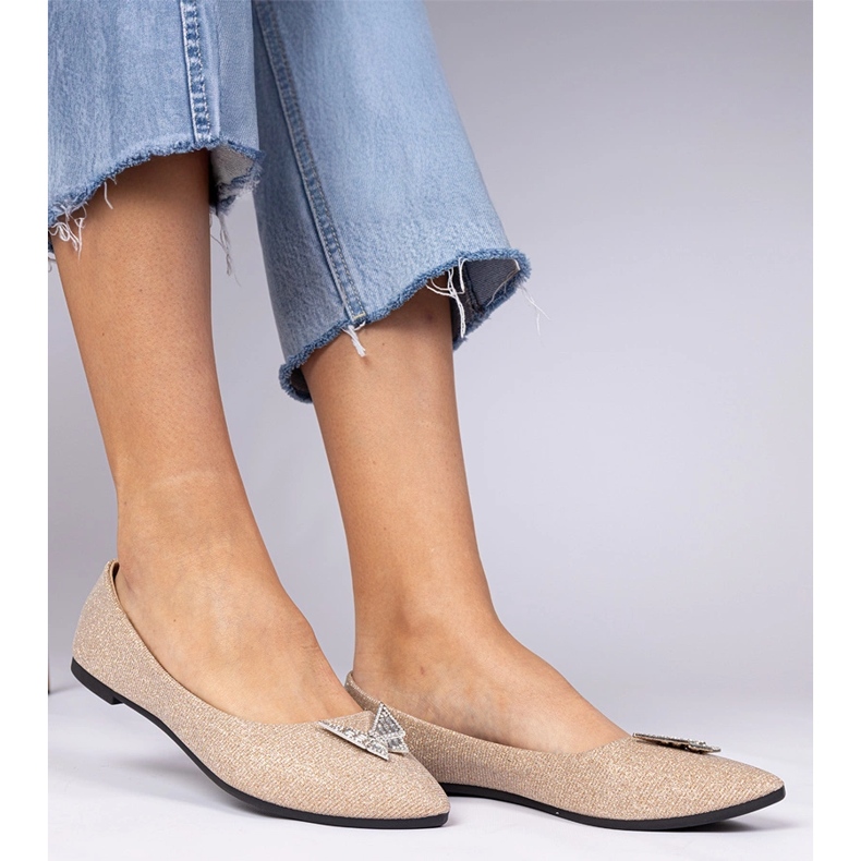 Women's champagne brocade ballerinas with a butterfly beige 2