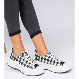 White and white women's material sneakers 1 White and white women's material sneakers 1