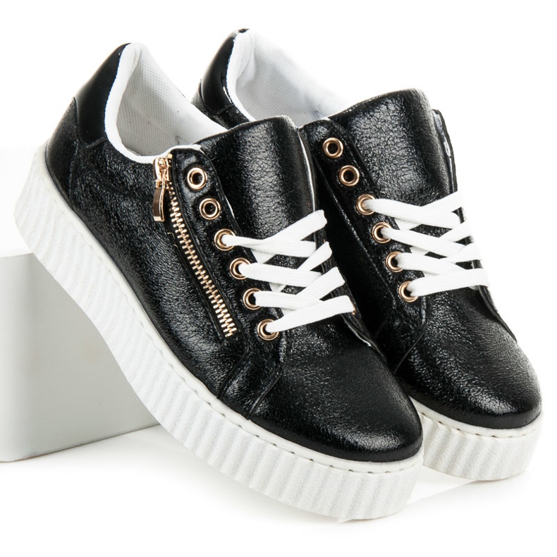 Lace-up sneakers on the platform black 1
