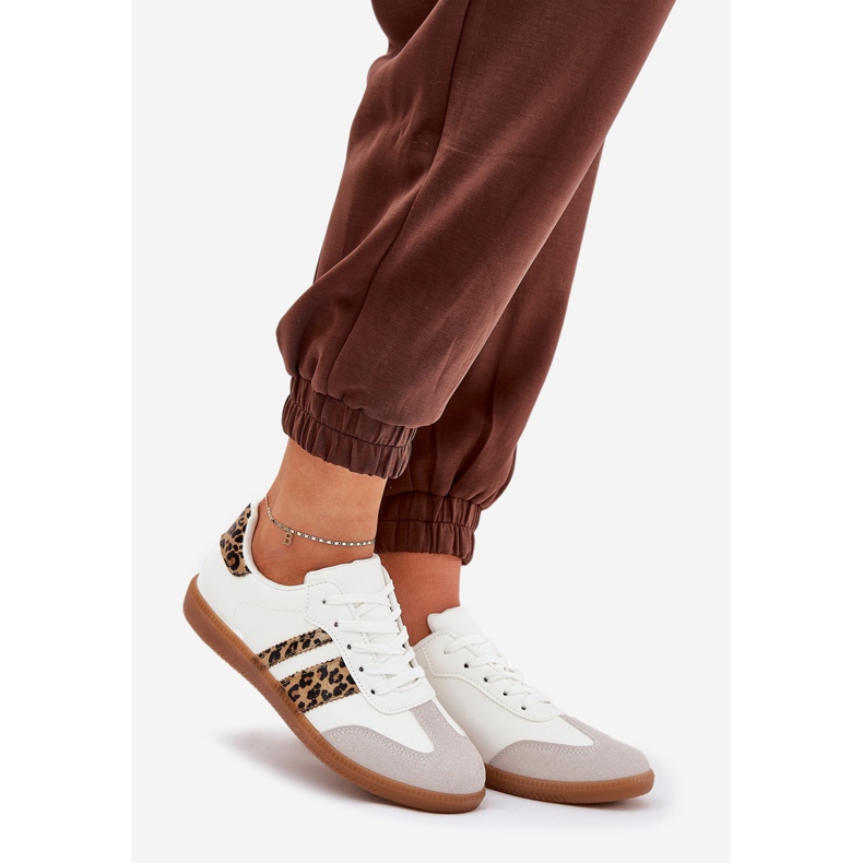 Low women's sneakers with eco leather white leopard print 1
