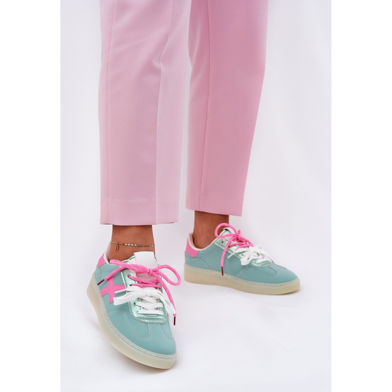 Low women's sports shoes with mint-pink leopard print 2