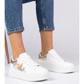 White and gold sneakers women's sports sneakers with print 1