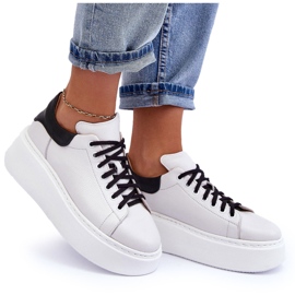 Lemar Women's leather sports shoes on the white platform 5